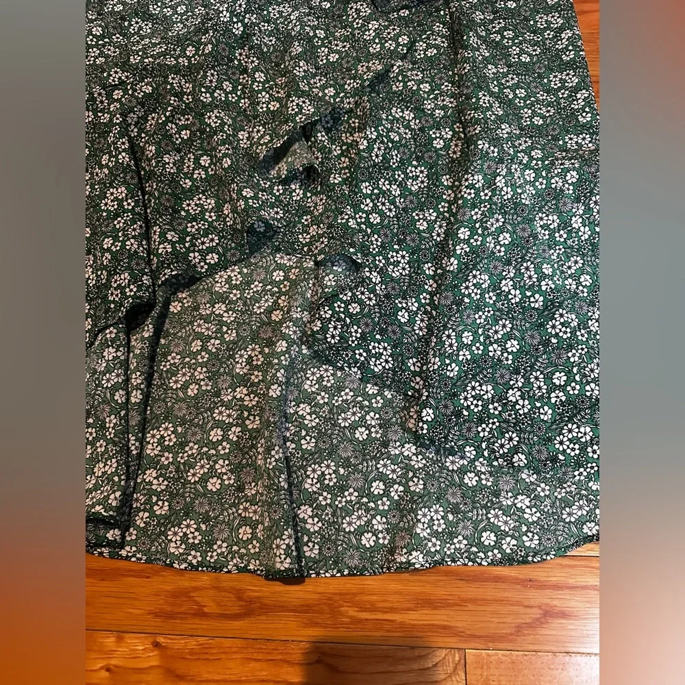 NWOT Max Studio Green Floral Maxi Wrap Skirt High Low Hem‎ Large